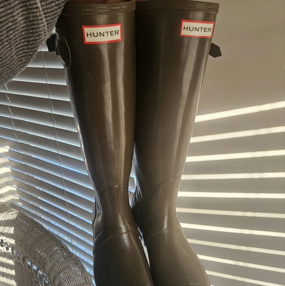 Hunter Classic Dark Green Boots